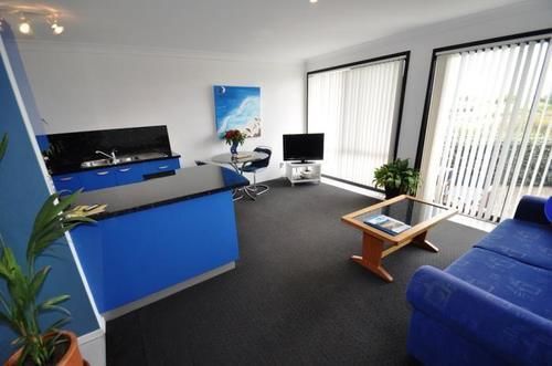 Beachfront Apartments Нарума Екстериор снимка